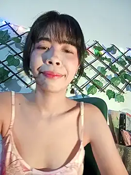 Snapshot of dolliette24 chatting on May 26, 2026, 7:45 pm dolliette24 online show from May 26, 2026, 7:45 pm