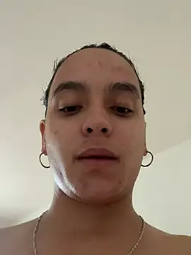 Maia Park online show from April 8, 2026, 3:35 pm