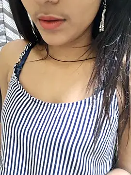 Snapshot of Raj-kumari chatting on April 16, 2026, 6:41 pm Raj-kumari online show from April 16, 2026, 6:41 pm