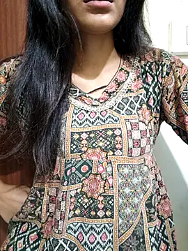Snapshot of Raj-kumari chatting on April 28, 2026, 4:11 pm Raj-kumari online show from April 28, 2026, 4:11 pm