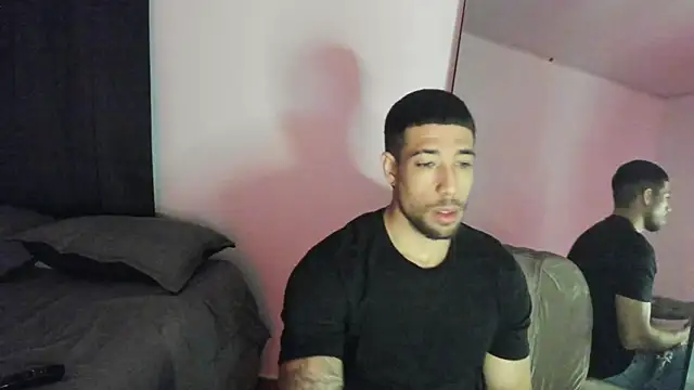 ThiagoLugo online show from October 13, 2025, 2:24 am