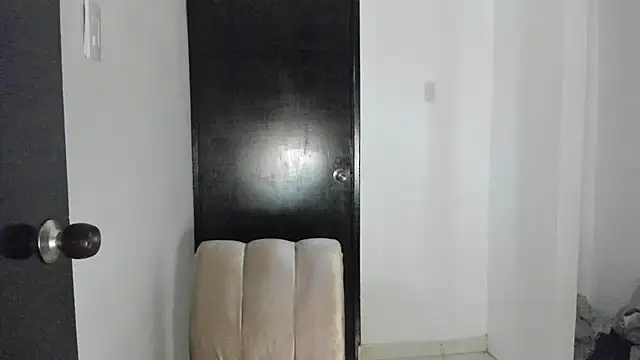 Snapshot of ThiagoLugo chatting on August 8, 2026, 4:58 pm ThiagoLugo online show from August 8, 2026, 4:58 pm