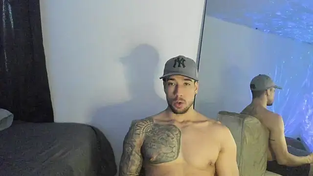 ThiagoLugo online show from January 8, 2026, 9:43 pm