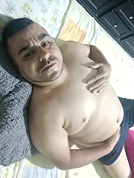 Snapshot of romiroom chatting on October 22, 2025, 1:05 am romiroom online show from October 22, 2025, 1:05 am