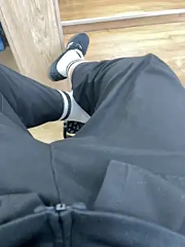 Snapshot of Mrdim26 chatting on February 5, 2026, 11:50 am Mrdim26 online show from February 5, 2026, 11:50 am