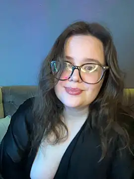 MariaMirabella online show from April 23, 2026, 10:44 pm