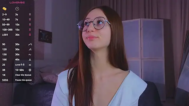 Snapshot of AvrilLeMell chatting on September 13, 2025, 9:04 pm AvrilLeMell online show from September 13, 2025, 9:04 pm