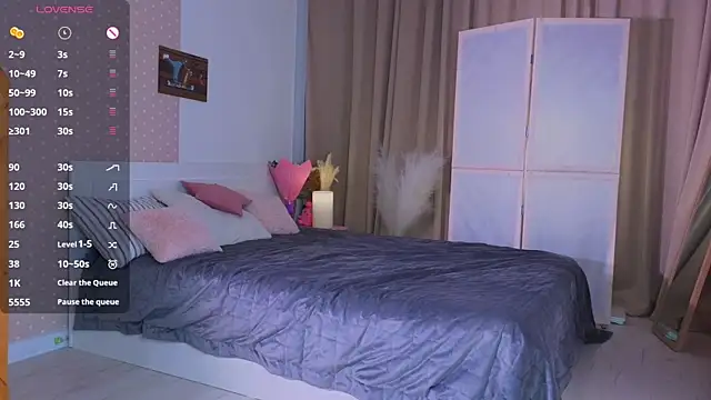 Snapshot of AvrilLeMell chatting on September 10, 2025, 9:03 pm AvrilLeMell online show from September 10, 2025, 9:03 pm