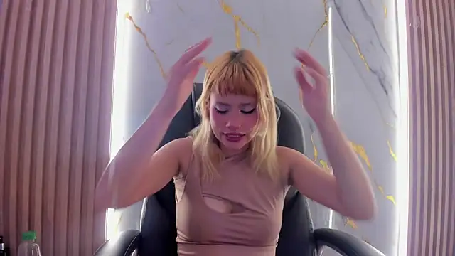 barbieambar online show from February 10, 2026, 5:34 pm