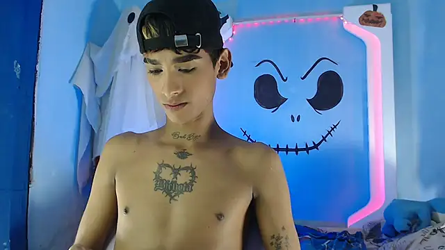 Snapshot of gabo_hotboy chatting on October 13, 2025, 10:50 am gabo hotboy online show from October 13, 2025, 10:50 am