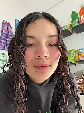 Camilla Miller01 online show from May 16, 2026, 12:59 pm