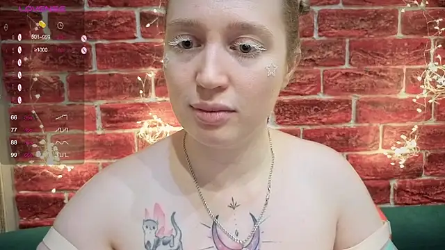 Snapshot of CitrusBlissss chatting on January 6, 2026, 3:16 pm CitrusBlissss online show from January 6, 2026, 3:16 pm