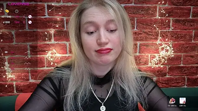 Snapshot of CitrusBlissss chatting on January 14, 2026, 3:26 pm CitrusBlissss online show from January 14, 2026, 3:26 pm