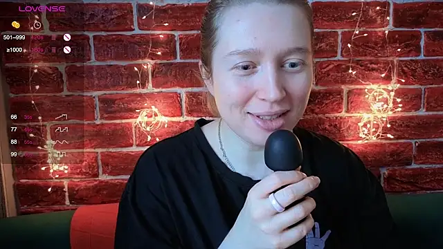 Snapshot of CitrusBlissss chatting on January 14, 2026, 3:21 am CitrusBlissss online show from January 14, 2026, 3:21 am