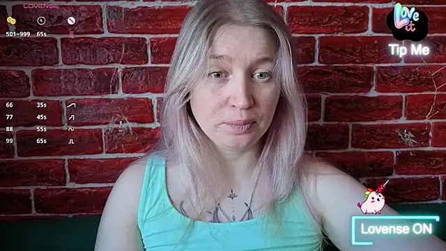 Snapshot of CitrusBlissss chatting on March 30, 2026, 2:02 am CitrusBlissss online show from March 30, 2026, 2:02 am