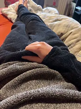 mas20043 online show from October 15, 2025, 2:03 pm