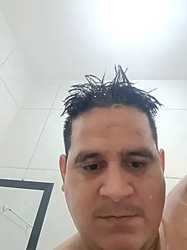 reguetones92 online show from March 28, 2026, 5:47 pm