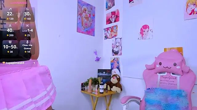 mahina01 online show from September 12, 2025, 2:28 pm