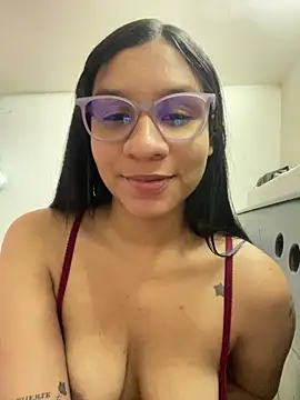 Snapshot of Danny_gonza chatting on October 26, 2025, 12:22 am Danny gonza online show from October 26, 2025, 12:22 am