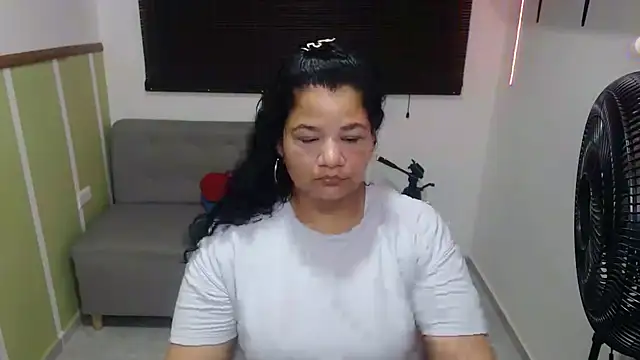 May fk online show from November 20, 2025, 4:46 am