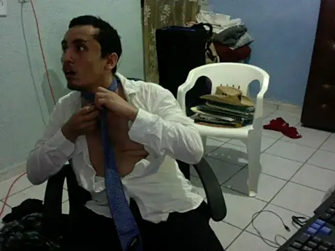 Snapshot of hornymkguyfun chatting on January 14, 2026, 12:20 pm hornymkguyfun online show from January 14, 2026, 12:20 pm