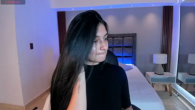 AidaJones online show from May 22, 2026, 12:14 pm