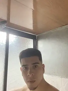 Owen 2408 online show from November 1, 2025, 10:03 pm