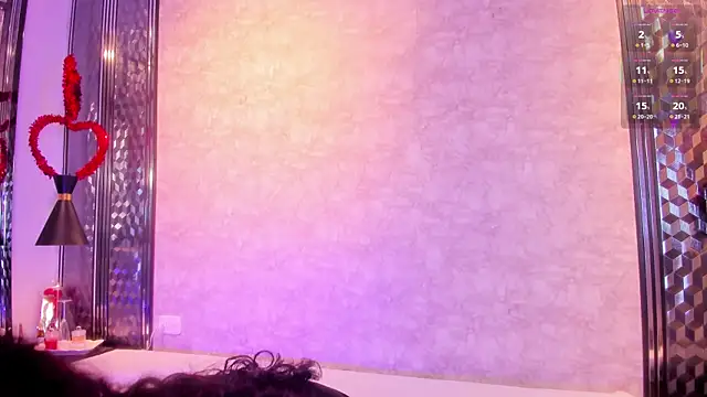 HadaKiss online show from April 10, 2026, 5:03 am