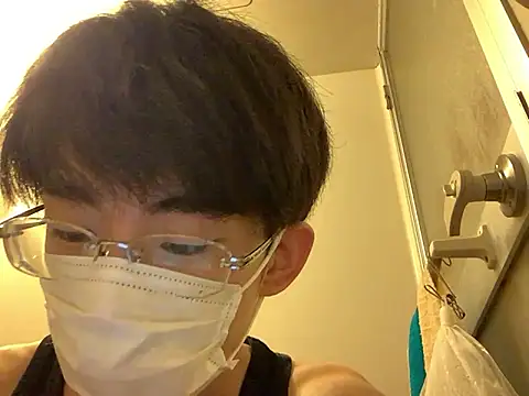 Snapshot of kurusu46 chatting on September 27, 2025, 12:00 pm kurusu46 online show from September 27, 2025, 12:00 pm