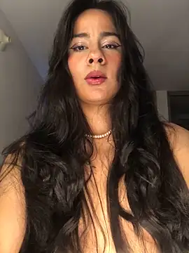 Snapshot of SelinaCatt_ chatting on November 9, 2025, 9:08 pm SelinaCatt online show from November 9, 2025, 9:08 pm