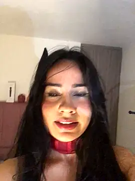 Snapshot of SelinaCatt_ chatting on October 12, 2025, 11:28 pm SelinaCatt online show from October 12, 2025, 11:28 pm