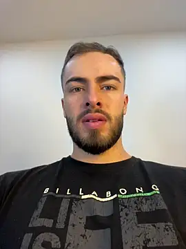 MaxDell online show from April 20, 2026, 7:26 pm