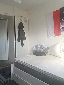 Snapshot of Wilsonn86 chatting on October 24, 2025, 10:25 am Wilsonn86 online show from October 24, 2025, 10:25 am