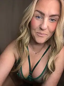 Charleigh xx online show from May 20, 2026, 9:23 pm