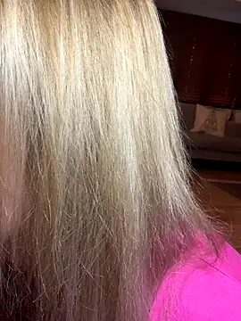 Charleigh xx online show from December 1, 2025, 11:55 am