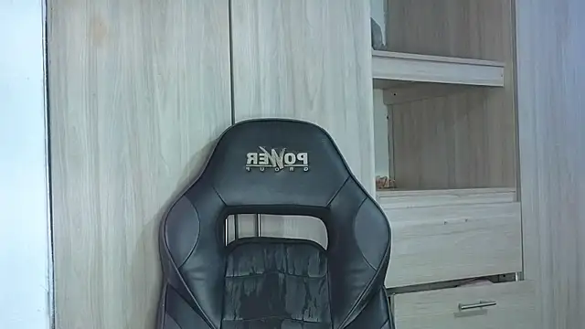 candice777 online show from April 2, 2026, 3:46 am