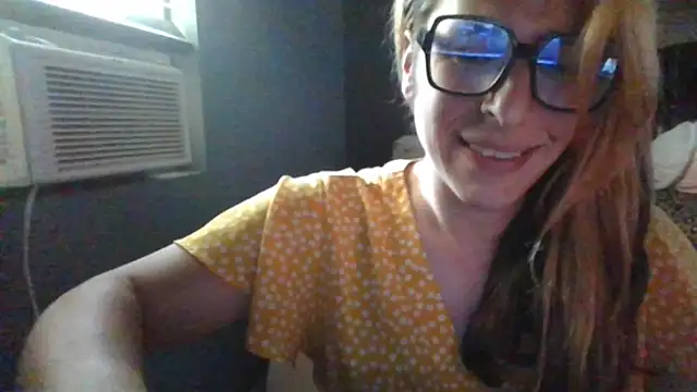 mayra mayhem online show from August 3, 2026, 4:02 pm