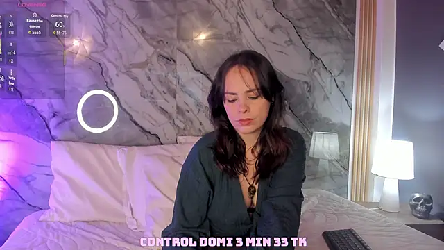 Snapshot of Astridhotman chatting on November 29, 2025, 8:20 pm Astridhotman online show from November 29, 2025, 8:20 pm