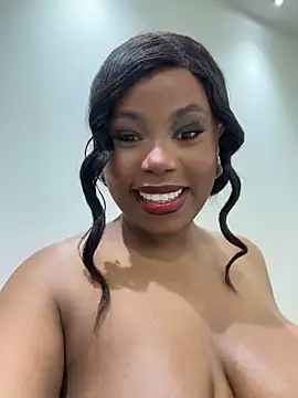 Snapshot of Elie-3 chatting on March 6, 2026, 2:17 am Elie-3 online show from March 6, 2026, 2:17 am