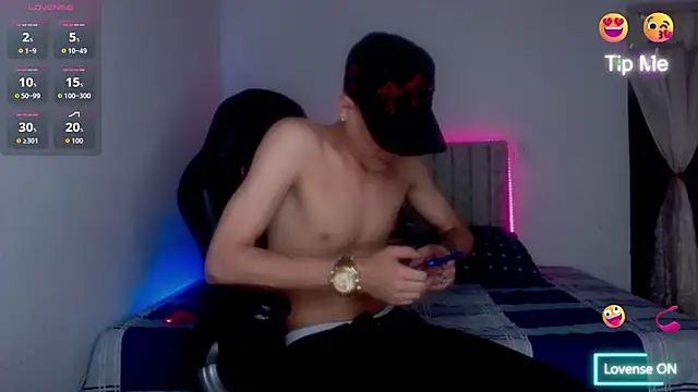 Ethanho0t online show from June 29, 2026, 3:57 am