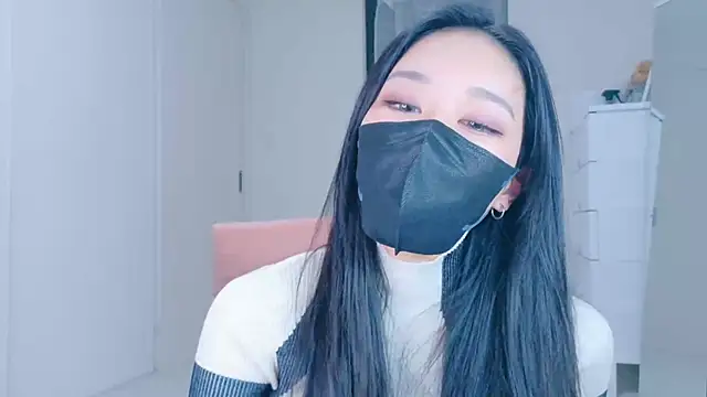 Snapshot of ramuchan_desu chatting on December 1, 2025, 2:23 am ramuchan desu online show from December 1, 2025, 2:23 am