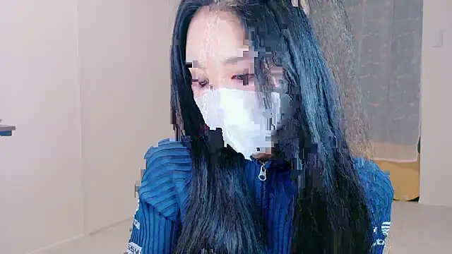 Snapshot of ramuchan_desu chatting on November 16, 2025, 1:32 am ramuchan desu online show from November 16, 2025, 1:32 am