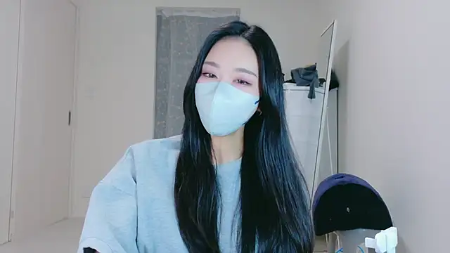 ramuchan desu online show from March 9, 2026, 12:25 am