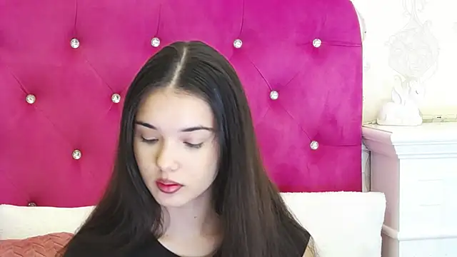 AlexisDevine online show from May 21, 2026, 4:21 am