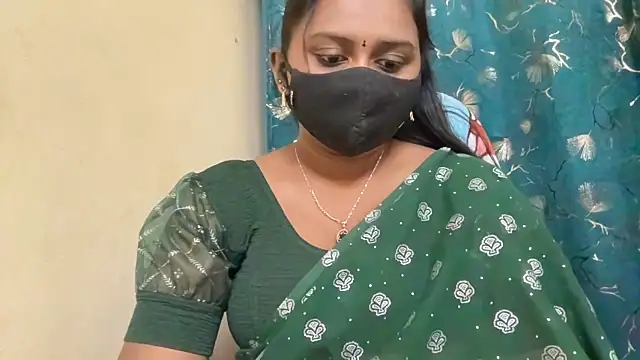 Pavani-Sexy online show from May 3, 2026, 6:22 pm
