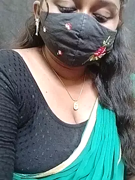 Pavani-Sexy online show from December 4, 2025, 7:35 pm