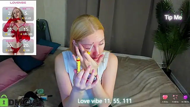 Anna Chelsea online show from December 18, 2025, 12:49 am