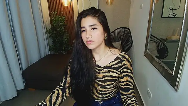 Snapshot of Lia_Mar_ chatting on September 11, 2025, 6:08 pm Lia Mar online show from September 11, 2025, 6:08 pm