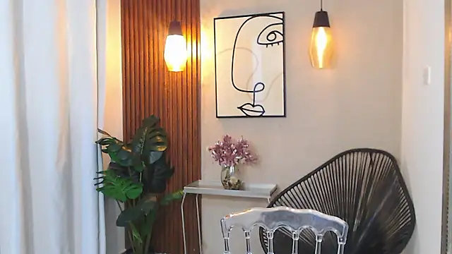 Lia Mar  online show from February 13, 2026, 6:19 pm