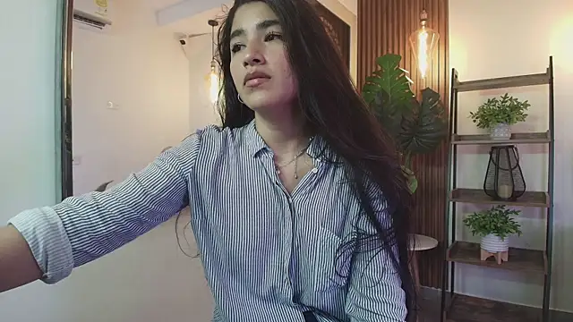 Snapshot of Lia_Mar_ chatting on September 30, 2025, 1:28 pm Lia Mar online show from September 30, 2025, 1:28 pm